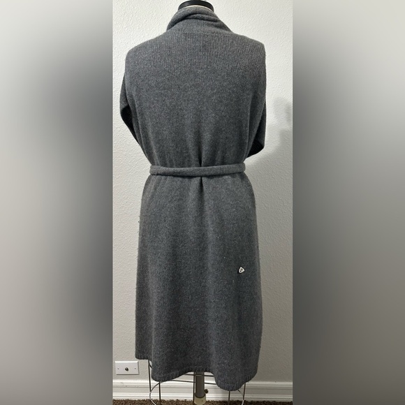 Calypso St. Barth Cashmere kaftan cardigan vest. Grey Mélange. Size L - Picture 16 of 16